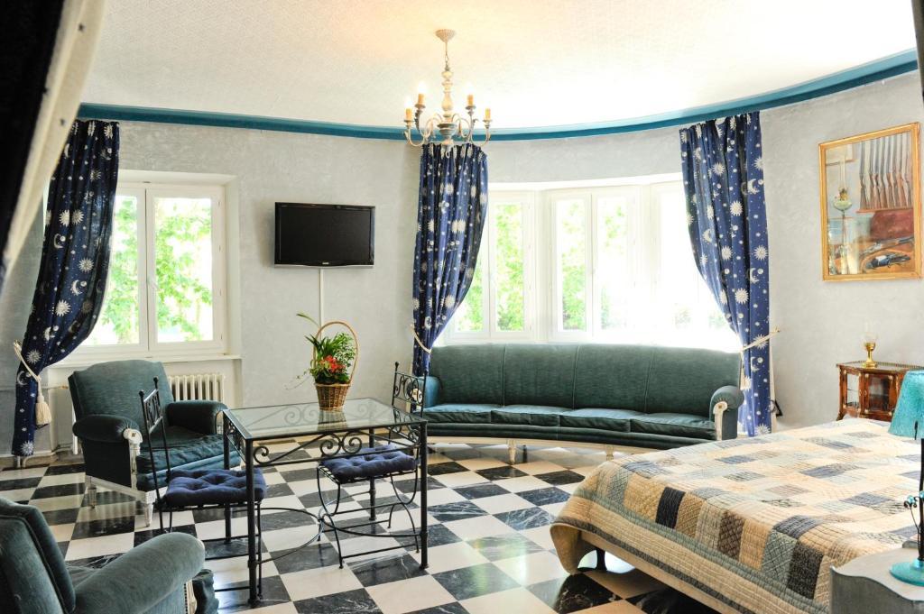 Auberge Bourrelly Cabriès Pokoj fotografie
